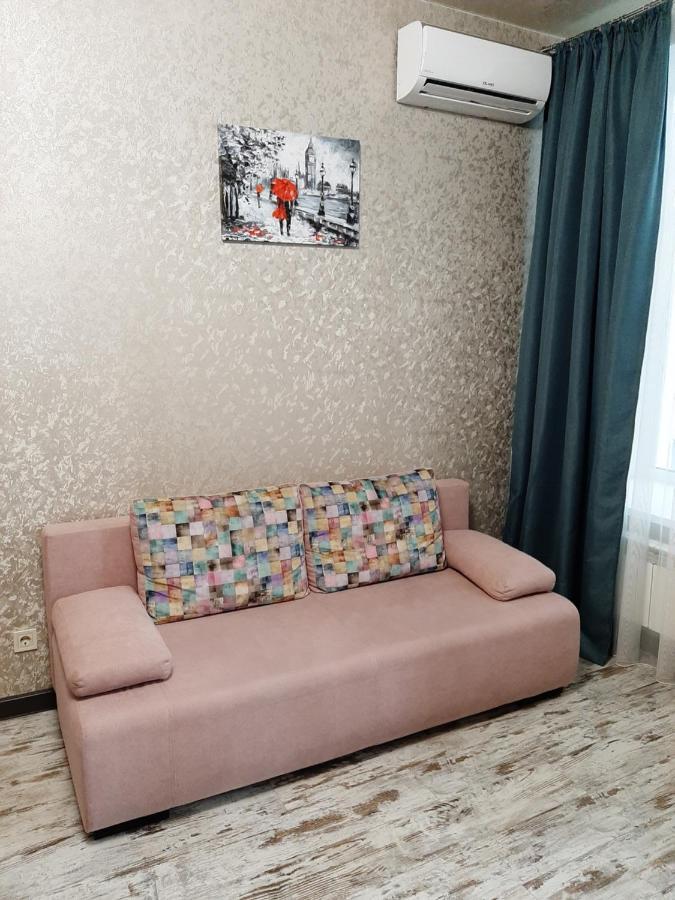 1 Stop From Railway Station Apartment Kiev Bagian luar foto